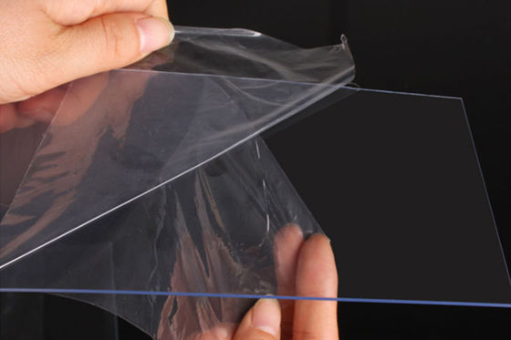 Przezroczyste sztywne plastikowe arkusze z PVC z folią ochronną PE