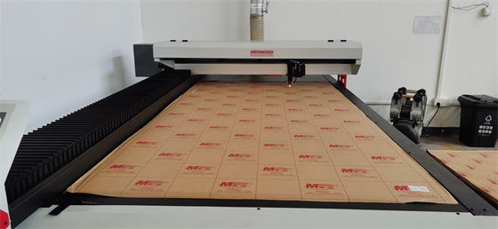 Grubość 3 mm, nieprzezroczyste, nieprzezroczyste arkusze dachowe z pleksiglasu do przegrody w pralni